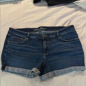 Universal Thread Dark Blue Denim Rolled Hem Shorts NWOT